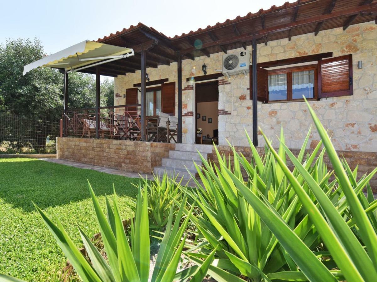 Villa Trifon By Rentalspro Services -Nea Potidea Halkidiki Eksteriør bilde